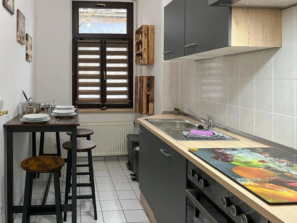 Neu: Wohnperle*Feder Apartment Dresden Germany